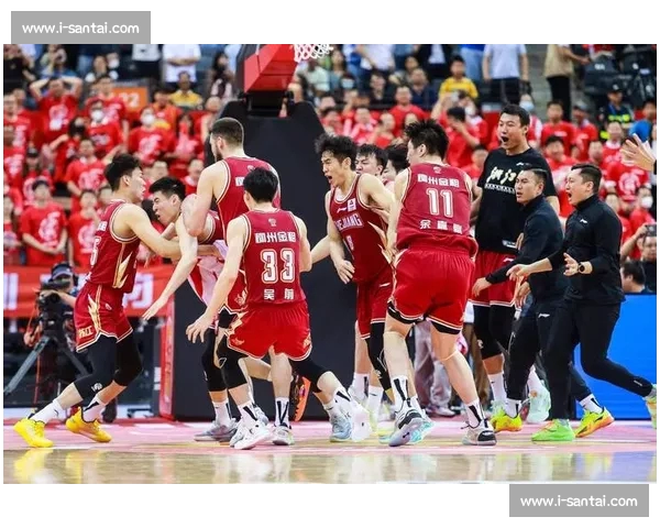 CBA赛事新赛季竞争格局升级本土球星与外援全面对决引爆全国关注